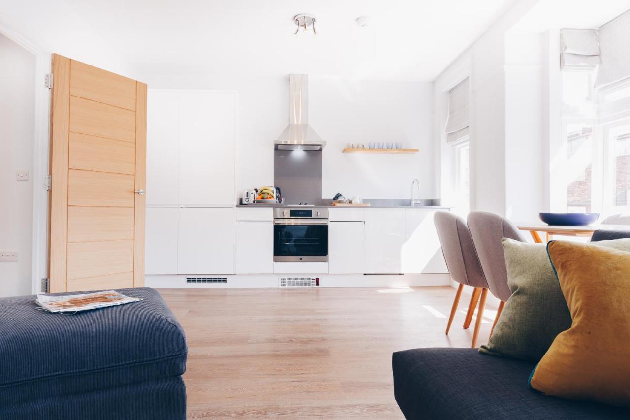 South Street Apartments Τσίτσεστερ Εξωτερικό φωτογραφία