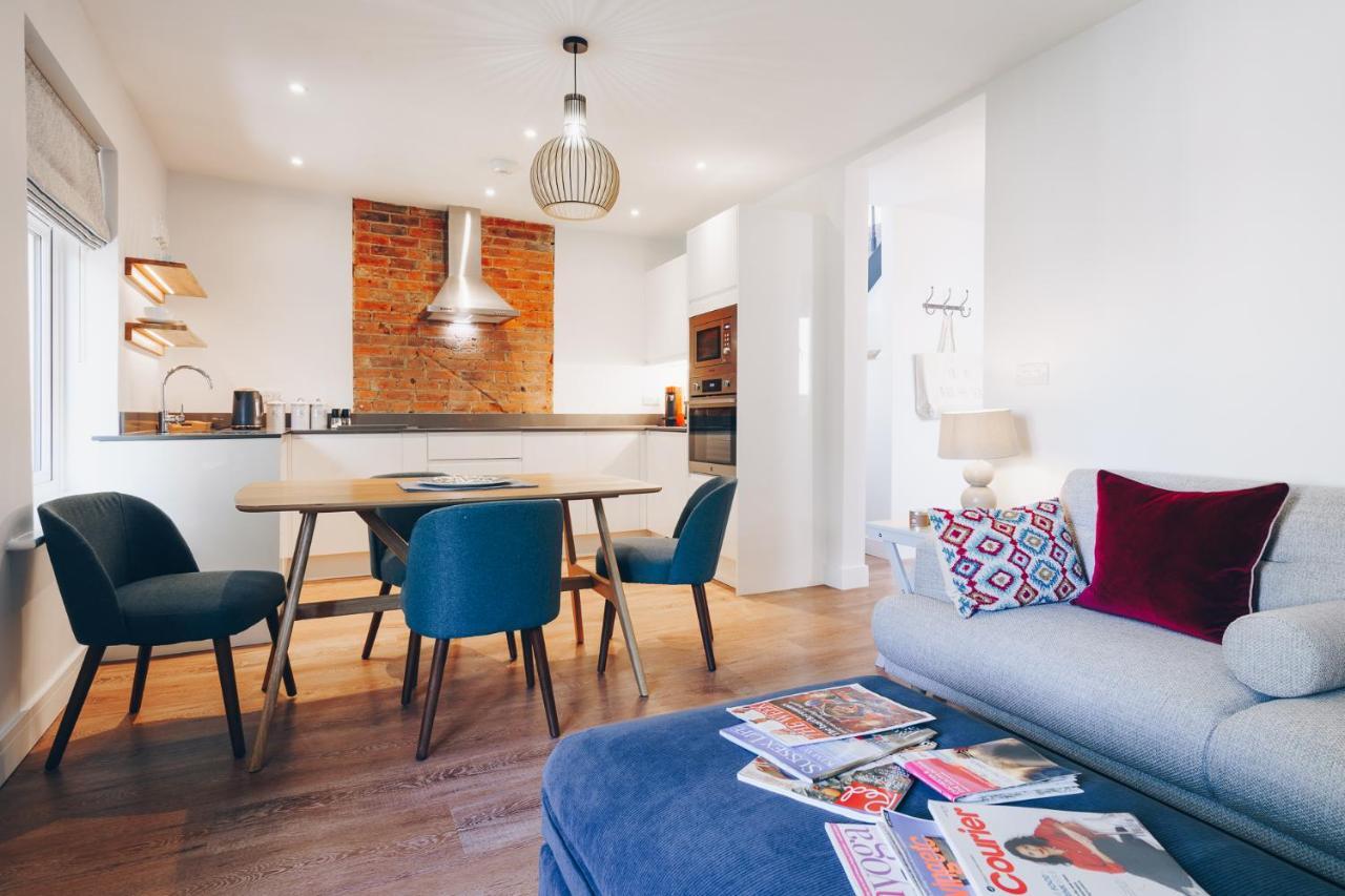 South Street Apartments Τσίτσεστερ Εξωτερικό φωτογραφία